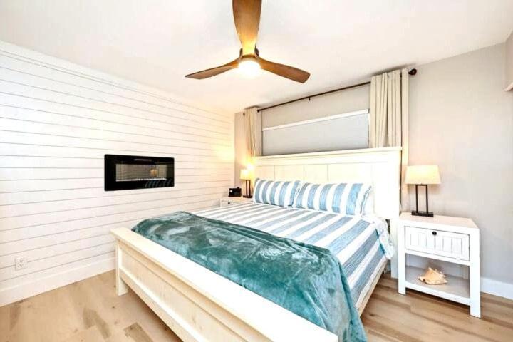 So Fire So Good 3 Comm Pools Lakeview Fireplace Destin Exterior photo