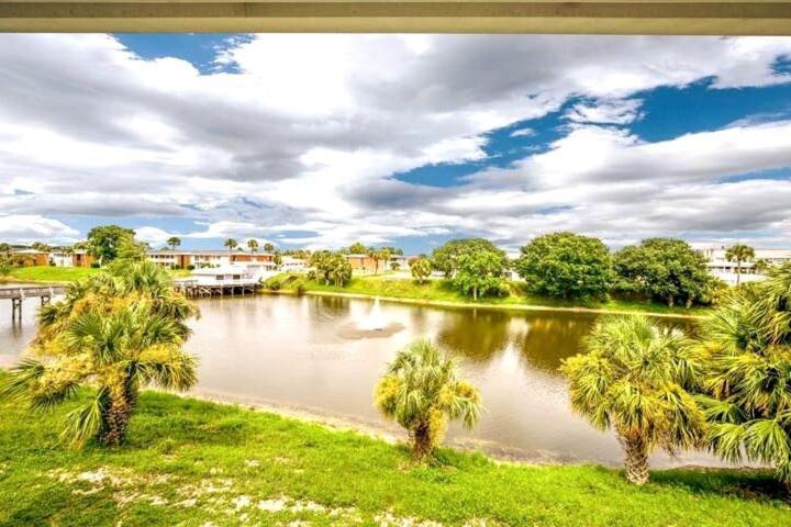 So Fire So Good 3 Comm Pools Lakeview Fireplace Destin Exterior photo
